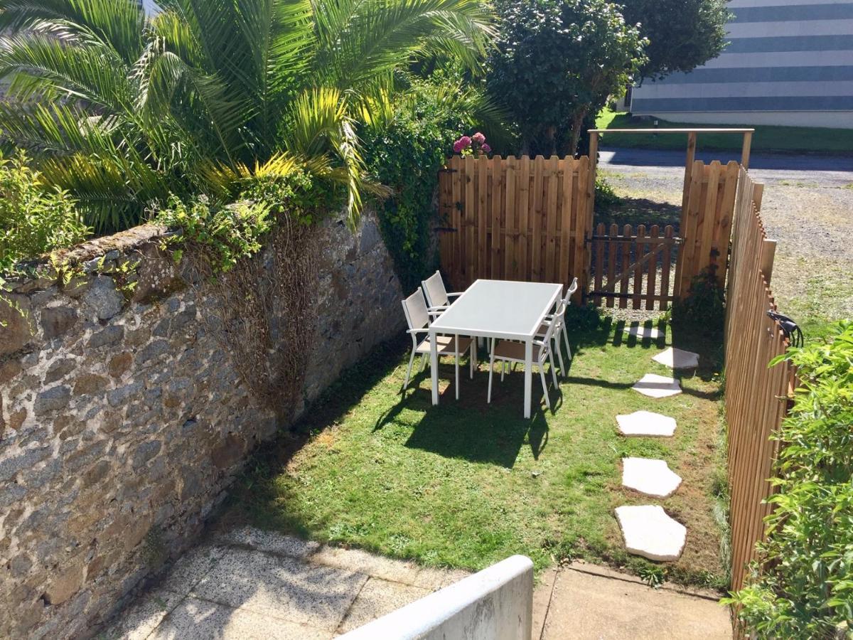 Ferienwohnung T1 Bis Proche Du Centre Avec Terrasse Saint-Brieuc Exterior foto